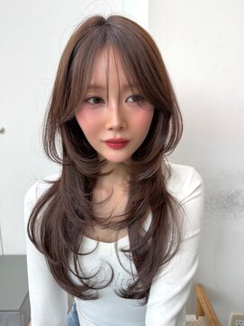 ロンドルピナス 小倉(Lond Lupinus) ミディアムレイヤーカット/似合わせカット/大人ガーリー/20代