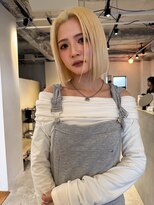 ルーム(Loom.)&nbsp;ブロンドボブ ハイトーン 抜きっぱなしブロンド