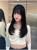 ブルーブラック×レイヤーカット