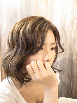 グロウ(Grow) トレンド相性良し！マッドベージュ