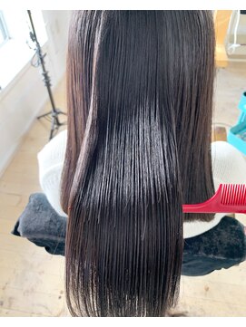 アンフィドットドゥルドゥ(AnFye.dueldo) [Anfye.dueldo]【ジュエリーシステム×縮毛矯正】