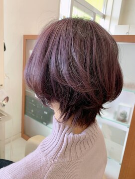 リタ ヒカリノモリ(LiTA. hikarinomori) ショート＋バイオレットカラー