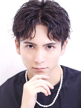 リップス 池袋(LIPPS) ツーブロック　刈り上げ　アップバング　ツイストスパイラル