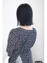 ゴーズゴードットビー 吉祥寺(go s go .b)&nbsp;モードなダークアッシュのぷつっとボブ【吉祥寺】