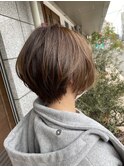 アッシュベージュ◇くびれひし形ショート