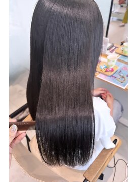 ファムバイアヴァンス(Femme by AVANCE.) ブリーチなし/ラベンダーグレージュ/髪質改善20代30代40代@玉川