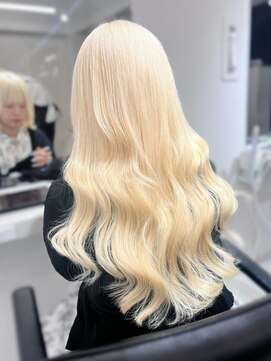 ランテルディ 渋谷(LANTERDIT) ホワイトブロンド　ハイトーン　透明感カラー　ケアブリーチ