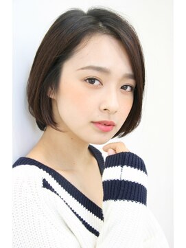 アイ(I.) 【 Ｉ. 】30代からのナチュラル前下がりショートボブ　川口
