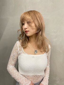 ビューズ(VIEWS) ミルクティーベージュ/ブロンドカラー/トリプルカラー(表参道駅)