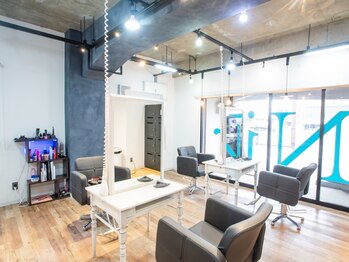 ニル(Nir)の写真/【HPB AWARD 2025 BEST SALON 注目サロン選出】22時まで営業★忙しい方にも◎