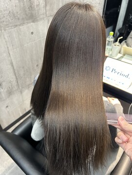 ピリオド 赤坂(Period.) ロングヘアーダークブラウンカラー髪質改善 赤坂見附