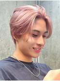 渋谷メンズブリーチカラーコーラルピンクベージュセンターパート