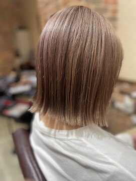 グレイス(gRace) 切りっぱなしボブ