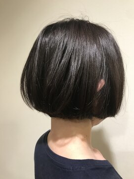 ルーム(Room private Salon) ワンレンクラシカルボブ