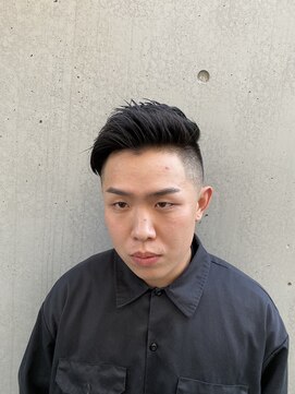タケシズバーバー(BARBER) ツーブロックウルフスキンフェード
