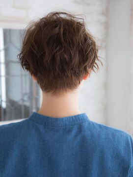 ヘアアンドリラクゼーション シャッセ(Hair&Relaxation SASE) 大人キレイショート