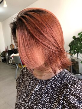 プラン 玉造(plein) 【plein玉造】コーラルピンク×外ハネミディ