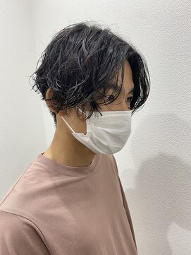 ゴデーレ(GODERE) 20代30代センターパートメンズパーマ無造作セット黒髪暗髪