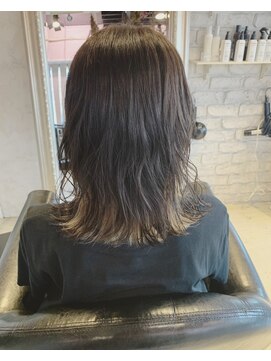 ヘアー アトリエ エゴン(hair atelier EGON) インナーカラー