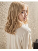 エトラ 渋谷店(etora)&nbsp;ミルキーグレージュ×バレイヤージュ×フェミニンミディアム