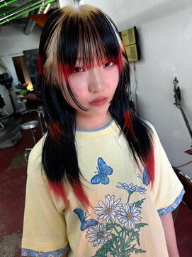 フィン(fin,) fin, ケアブリーチカラー/ハイトーン/ダブルカラー/パーマ/天神