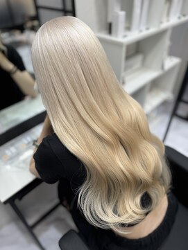 ラムシェール(LamChele) 【lamchele】ホワイトミルクティー×ブリーチカラー