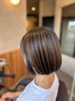 ニッケ ヘアーデザイン(nikke hair design)の写真/ただ白髪を染めるのではなく、個性を活かしたワンランク上のお洒落スタイルに☆艶のある綺麗な仕上がり◎