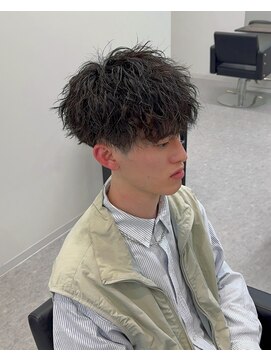 ブライト(BRIGHT) マッシュツイストスパイラルパーマ