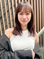 メゾンドムニ 恵比寿(Maison de MUNi)&nbsp;大人美人ハイレイヤーぱっつん前髪黒髪ロングワイドバンク小顔