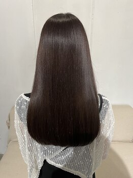 アオゾラヘアーカミノウラ(AOZORA HAIR kaminoura)の写真/【薬剤の知識 /取り扱いが豊富◎】パーマ同様、毛髪の構造レベルでこだわる髪質改善が人気です
