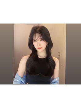 顔周り華やかに悩みを活かすStyle提案◎【個室/春日井/髪質改善/ブリーチ/ダブルカラー/men's/縮毛矯正】