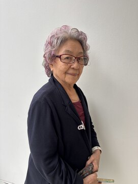 フォークロア 本店(Folk Lore) 色も楽しむグレイヘア