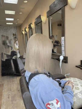 モアムー(Moremuu) 【Makoto】ハイトーンミルクティー