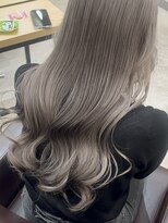 ユウル 横浜(juhl.)&nbsp;ラテグレージュカラーブリーチダブルカラーグレージュブラウン