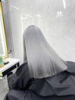 ランズ アネックス 梅田(LANDS ANNEX) 色落ちが可愛いシルバーカラー
