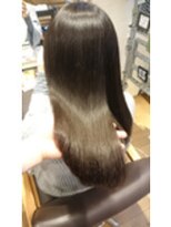 ヘアーミューズ リベロ(hair muse Livero)&nbsp;【Ｌｉｖｅｒｏ】ツヤさらロング×黒髪