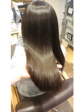 ヘアーミューズ リベロ(hair muse Livero) 【Ｌｉｖｅｒｏ】ツヤさらロング×黒髪