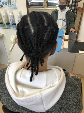 ビーボーン(Be Born) コーンロウ&ブレイズ