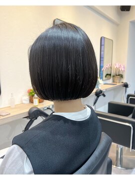 フルール(Fleur) 恵比寿20代30代40代人気髪型大人かわいい小顔カット