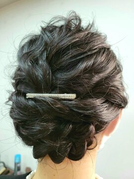 ジェイド(JADE) 淑やかなヘアアレンジ