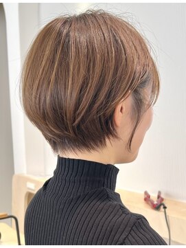 ウル 名古屋栄(ulu) 上品な大人女性のためのショートボブ