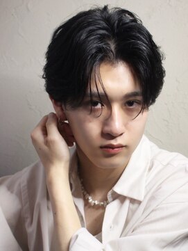 エルマーク 梅田(L-MARK) センターパートニュアンスパーマ韓国カルマパーマコンマヘア