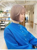 ミルクティーベージュ