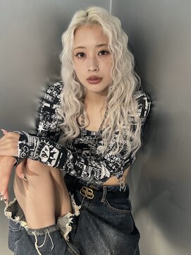 ペレ 梅田(PELE) 黒髪/ボブルフ/ネビージュ/小顔/ワンレン/梅田/髪質改善/前髪