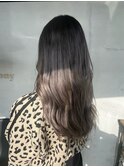 ハイトーングレージュ