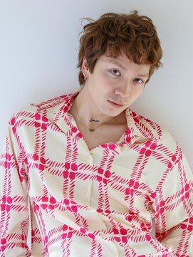 ラミ(L'ami) プードルパーマ×透明感ベージュ/お洒落ウルフヘア