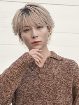 オーシャントウキョーシブヤ(OCEAN TOKYO shibuya) 韓国ニュアンスパーマシャドウパーマワックスなしセンターパート