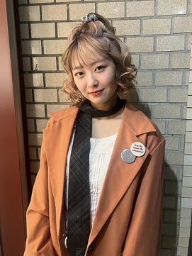 シイ(SIE) ガーリー巻き、ミルクティベージュ♪