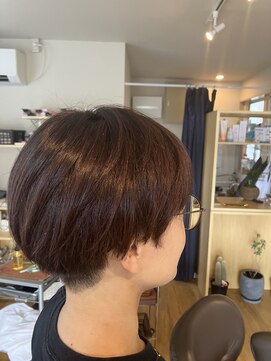 アン(an) 刈り上げショート