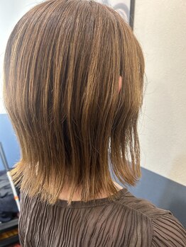 スウェイ(Sway)の写真/経験豊富なスタイリストが、貴方の髪質やクセを見極めて、あなたに一番似合うスタイルをご提案します♪